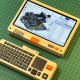 Pilet Pocket PC uz Raspberry Pi atbalsta ārējo tastatūru un AI moduli