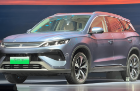 BYD Song Pro DM-i: plug-in hibrīddzinējs ar nobraukumu līdz 1400 kilometriem