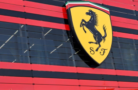 Ferrari ASV ir sācis pārdot superauto par kriptovalūtu