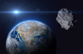 Gandrīz trāpījums: 150 metru liels asteroīds šķērsojis starp Zemi un Mēnesi