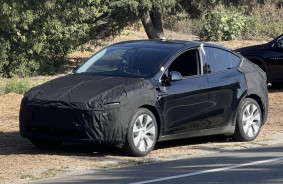 "Juniper" brīvā dabā - pirmais skats uz atjaunināto Tesla Model Y "Juniper"