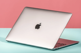 MacBook salokāmā versija iznāks 2026. gadā - Ming-Chi Kuo. Tiek apsvērti 20 collu un 18,8 collu varianti.