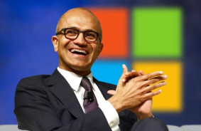 Microsoft izpilddirektors Satja Nadella (Satya Nadella) masveida atlaišanas un hakeru gadā saņēma atalgojumu +63% (79,1 miljons ASV dolāru).