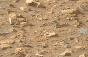 "Perserverance" uz Marsa ir atradusi noslēpumainus "popkorna iežus", kas liecina par spēcīgu ūdens plūsmu pagātnē.