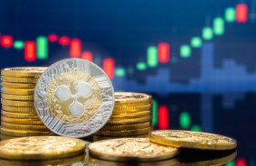 Ripple uzvar tiesā pār SEC - XRP kriptovalūtas vērtība strauji pieaug un līdzi velk citas monētas