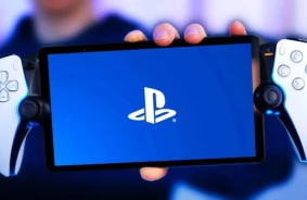 Sony izstrādā portatīvo konsoli Playstation 5 spēlēm - Bloomberg