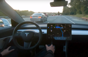 Tesla autopilots darbojas labāk, ja esat Elons Masks - maršruti ir optimizēti tieši viņam