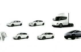 Ilons Masks ir paziņojis par trīs "lieliskiem" jauniem Tesla modeļiem
      uzreiz. Viens no tiem var izrādīties minivens