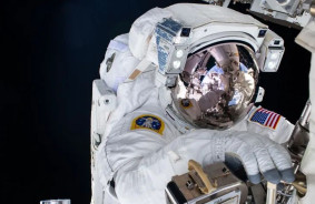 NASA ir atcēlusi astronautu iziešanu kosmosā uz SKS "skafandru
      diskomforta" dēļ