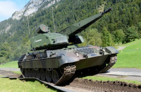 Rheinmetall ir veiksmīgi izmēģinājis pretgaisa aizsardzības sistēmu Skyranger 35, kuras pamatā ir tanks Leopard 1