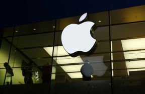 Apple iesūdz tiesā bijušo iOS inženieri, kurš žurnālistiem "nopludināja" datus par Vision Pro un citiem produktiem