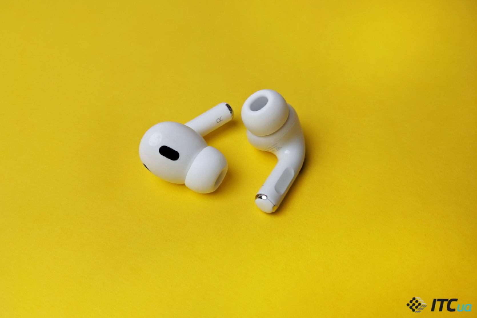 Apple izdos AirPods ar infrasarkano kameru līdz 2026 - Ming-Chi Kuo