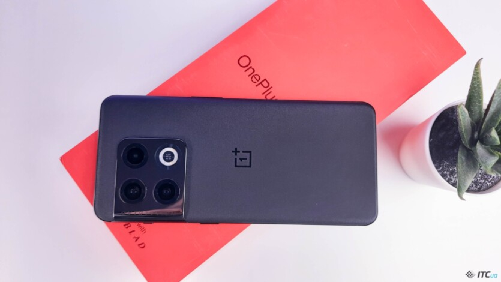 OnePlus kompaktais flagmanis iegūs 6,3 collu displeju un Snapdragon 8 Elite mikroshēmu